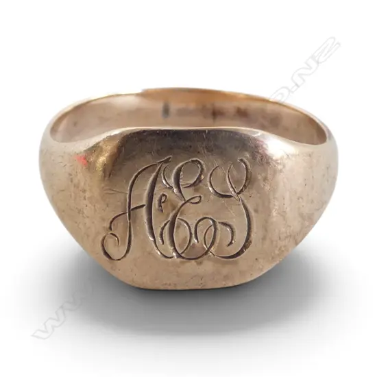 9CT SIGNET RING 5.5gms
