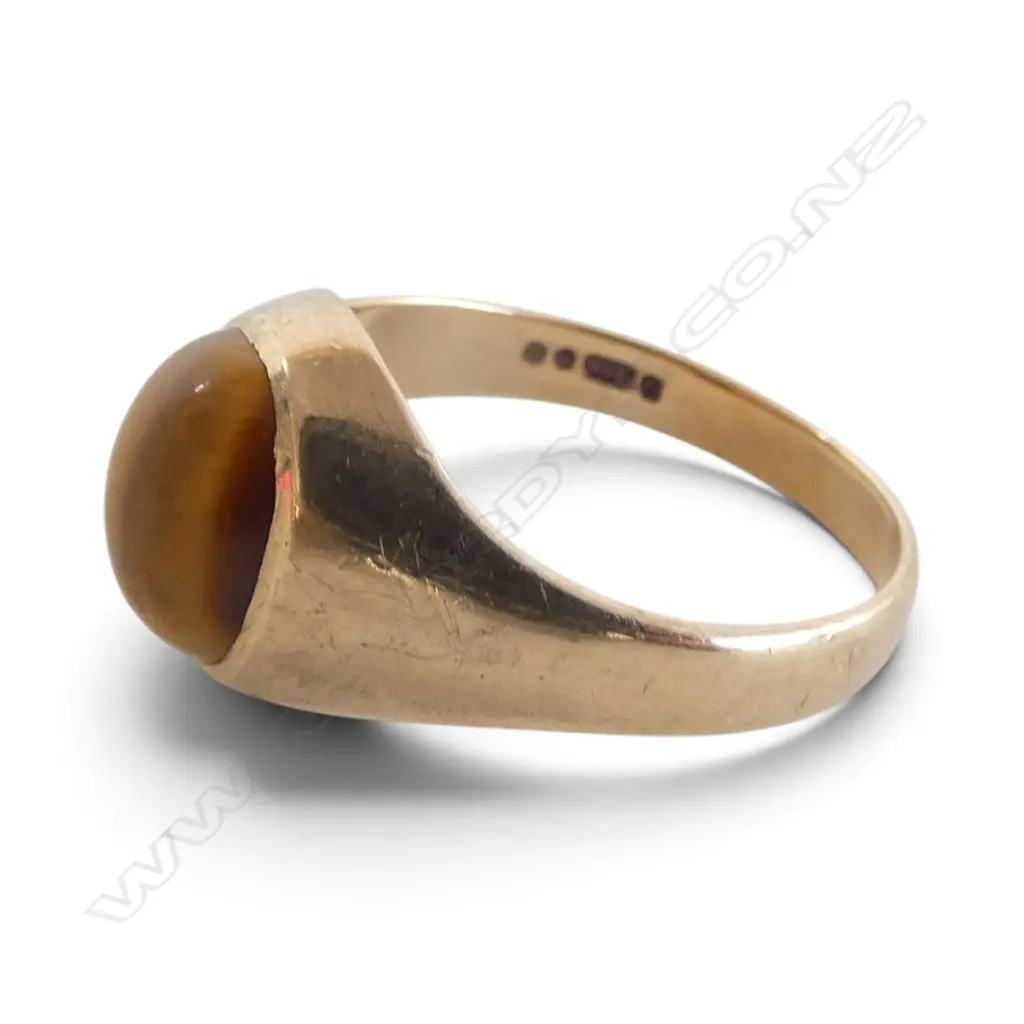 9CT TIGERSEYE RING 3.6gms Image 1++