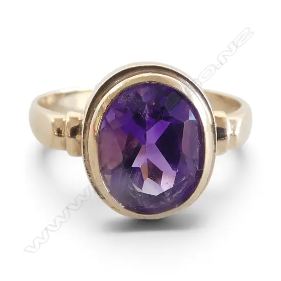 9ct AMETHYST RING 3.6gms SIZE O