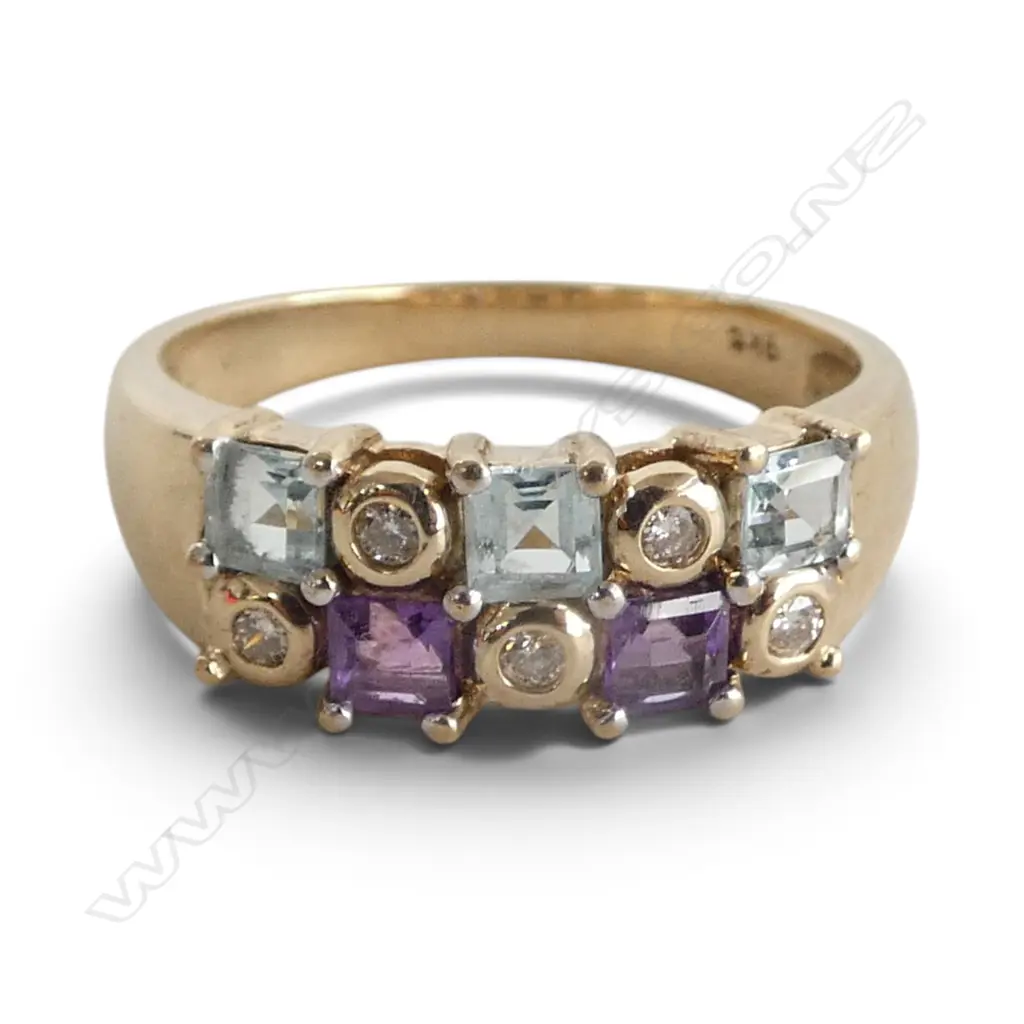 9CT BLUE TOPAZ & AMETHYST AND DIAMOND RING 3.8gms SIZE Q Image 1++