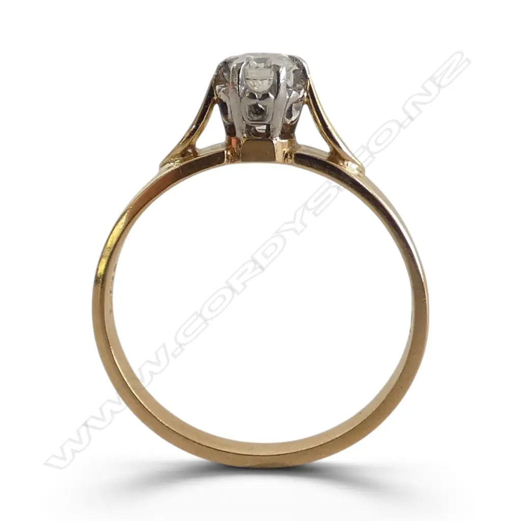 18CT DIAMOND SOLITARE RING 3gms 0.20CTS VS2 SIZE M1/2 Image 1++