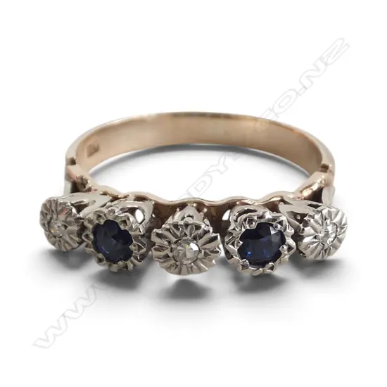 VINTAGE 9ct GOLD 2 SAPPHIRE & 3 DIAMOND RING 5 coronet mount 3.84gms SIZE S