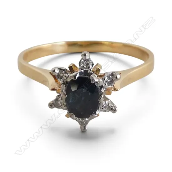 9ct YELLOW GOLD, SAPPHIRE & DIAMOND RING 2.84gms SIZE Q