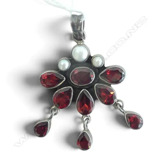 SILVER, PEARL & GEMSTONE PENDANT testing 91.9% silver, rubbed mark
