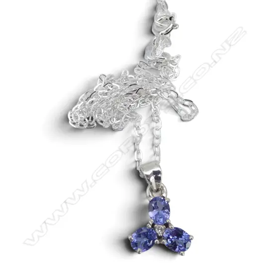 SILVER DIAMOND & TANZANITE PENDANT on silver chain, L440mm