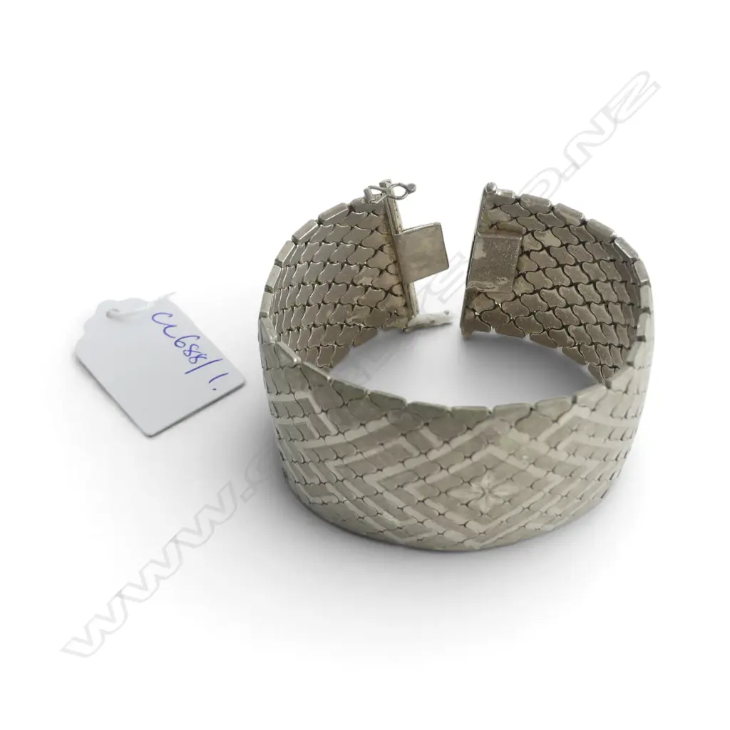 STG SILVER BRACELET 89gms Image 1++