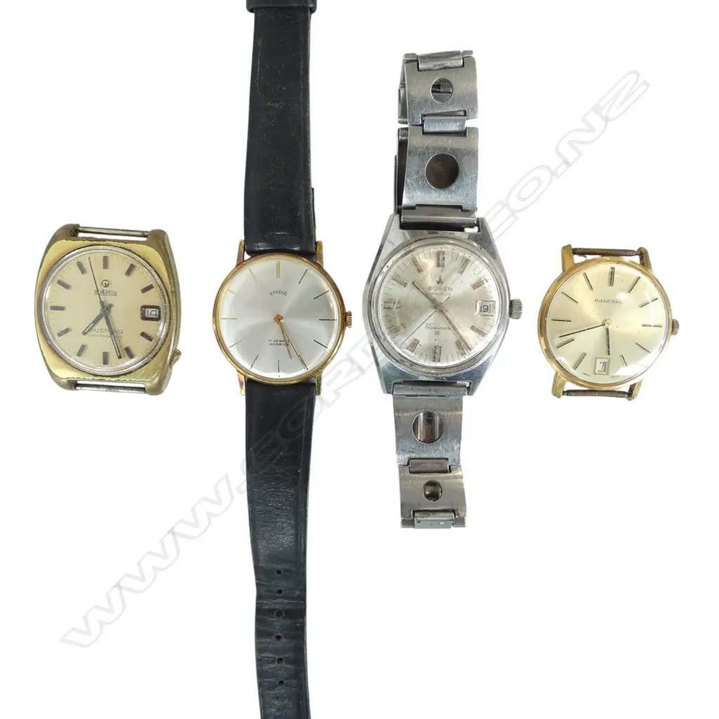 4 PRE WORN WRISTWATCHES  Image 1++