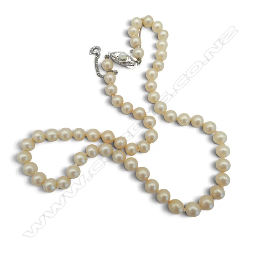 UNIFORM CULTURED PEARL NECKLACE silver clasp. L.400mm Image 1++