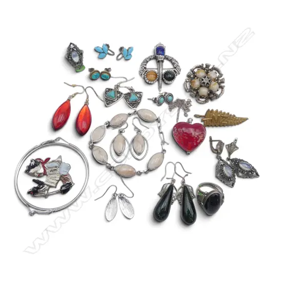 ASST. COSTUME JEWELLERY Incl. SOME SILVER & N.Z. FERN BROOCH