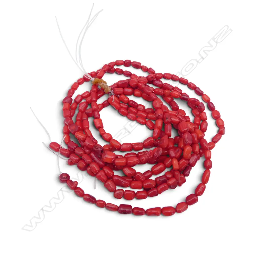 5 STRANDS OF DYED CORAL L.430mm Image 1++
