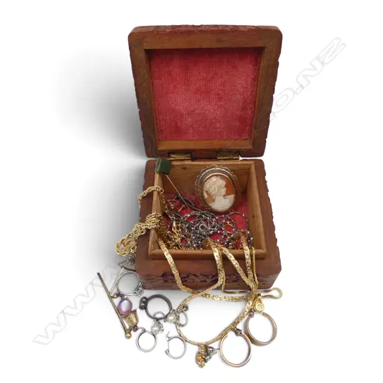 ASST. COSTUME JEWELLERY