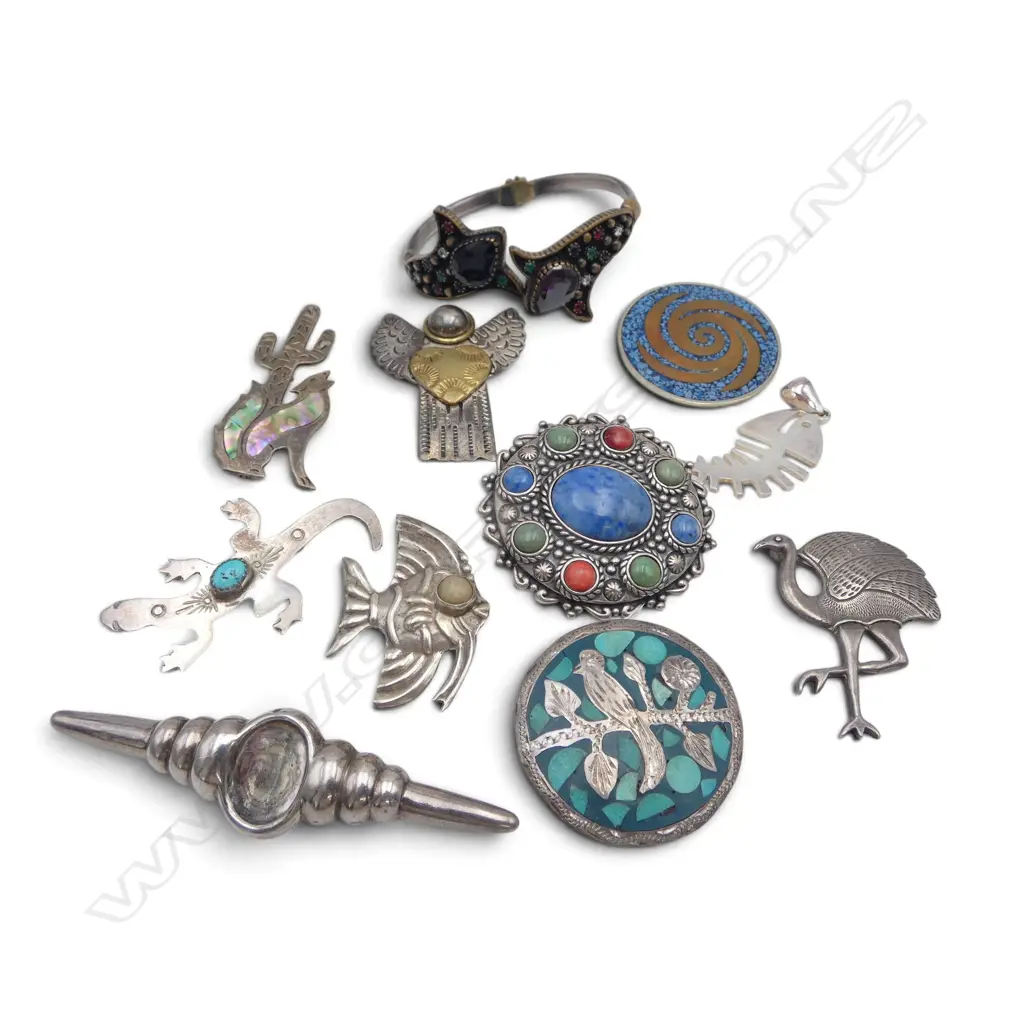 10 PCES STG SILVER JEWELLERY + BRACELET Image 1++