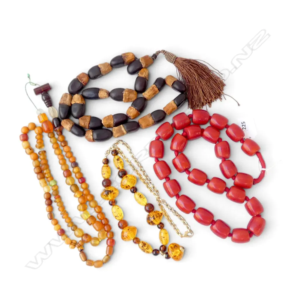 4 BEAD NECKLACES, FAUX AMBER ETC Image 1++