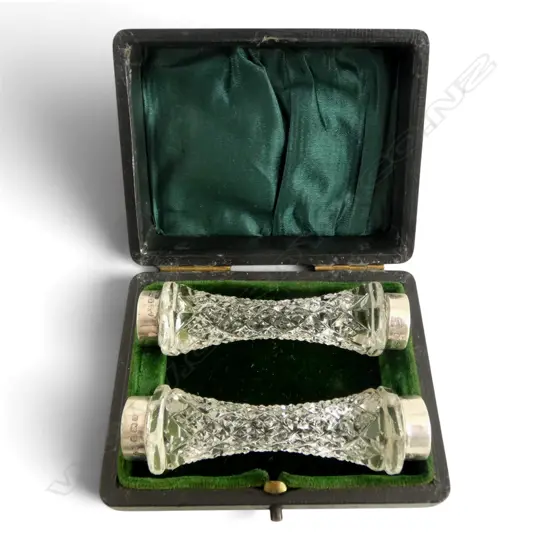 PR CUT CRYSTAL & SILVER MOUNTED KNIFE RESTS. Boxed