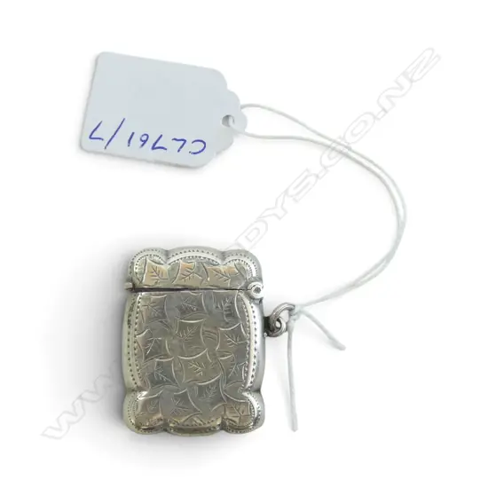 Edwardian Birmingham 1905 Silver Engraved Vesta, 17gms, L.38mm
