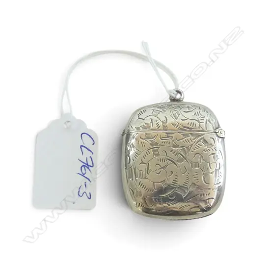 A late Victorian Birmingham 1899 silver engraved vesta 25gms