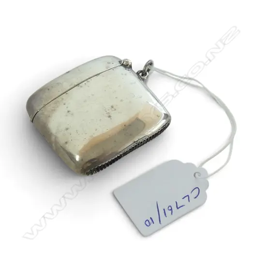 Stg Silver Plain Vesta, Sheffield 1913, 37.6gms, W.50mm L.47mm