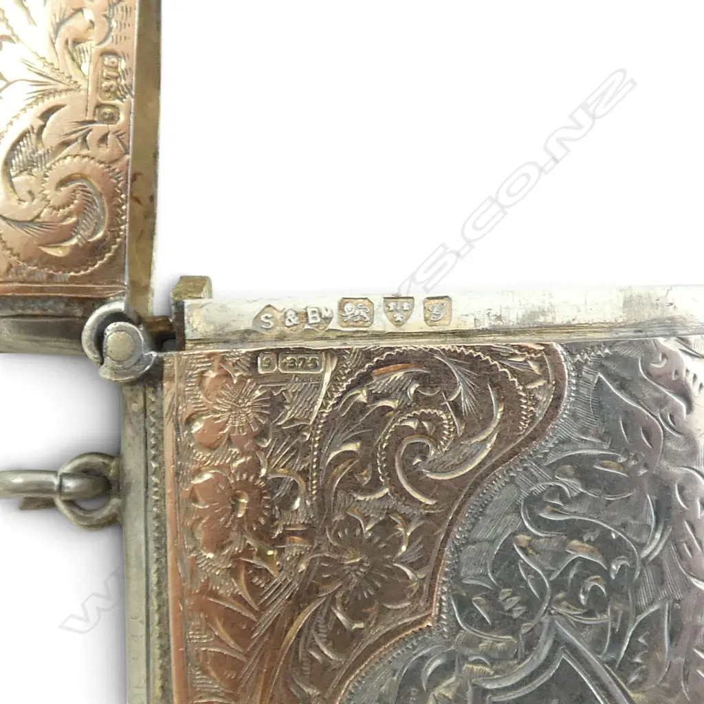 Stg Silver & 9ct Gold Engraved Vesta, Stamped 9 .375 to Gold, Chester 1907, 28.9gms, L.50mm Image 1++
