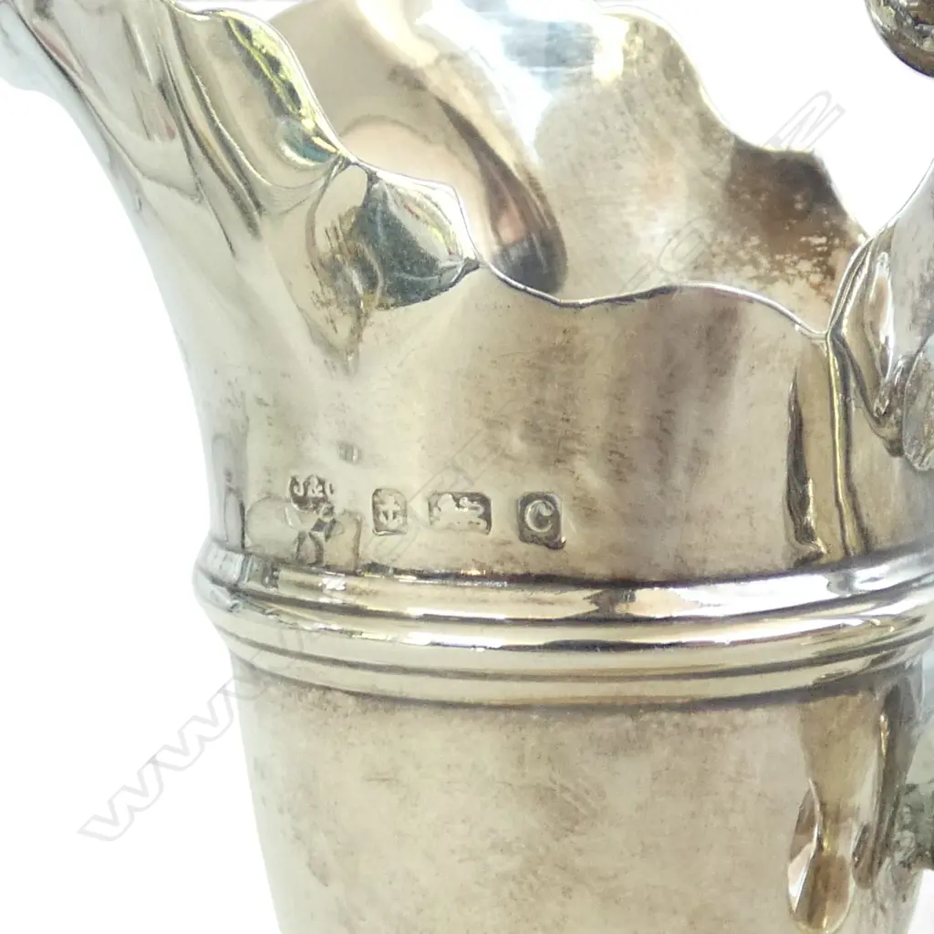 STG SILVER CREAM JUG & SUGAR BOWL, PEDESTAL BASE, B'HAM 1902, 131gms, H.87mm Dia.50mm H.55mm Dia.80mm Image 1++