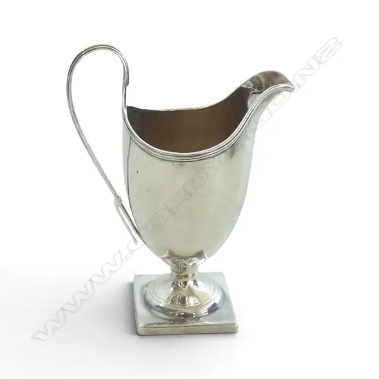 GEO III LONDON 1796 SILVER HELMET SHAPE CREAM JUG, 110.96gms, Dia. 60mm H.140mm
