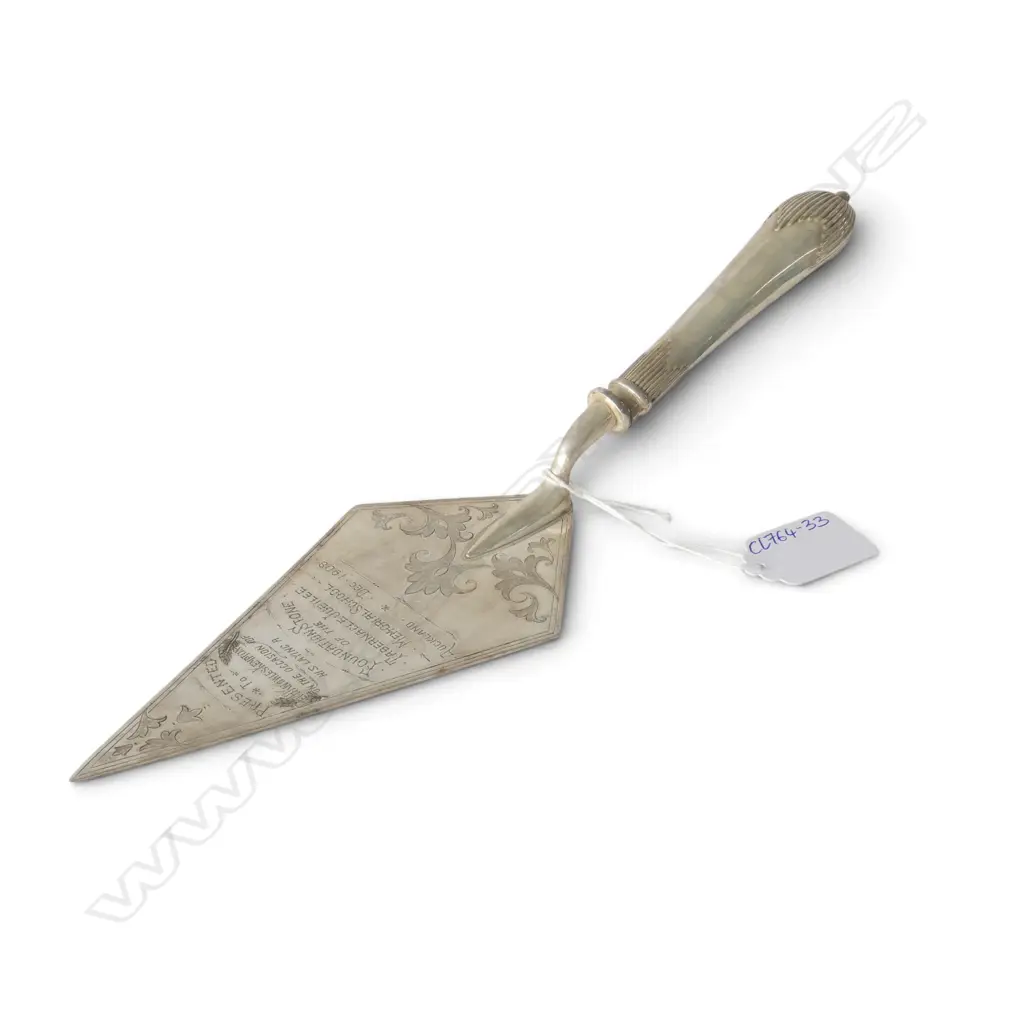 1908 PRESENTATION TROWEL TO REV. H. KNOWLESKEMPTON, TABERNACLE JUBILEE MEMORIAL SCHOOL AUCKLAND L.295mm Image 1++