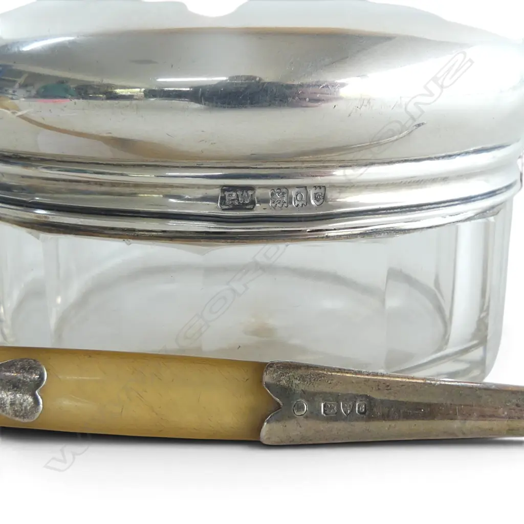 CRYSTAL CONTAINER w. STG SILVER TOP cork seal, LONDON 1909 + CARVED HORN SPOON w. STG FITTINGS L.220mm Image 1++