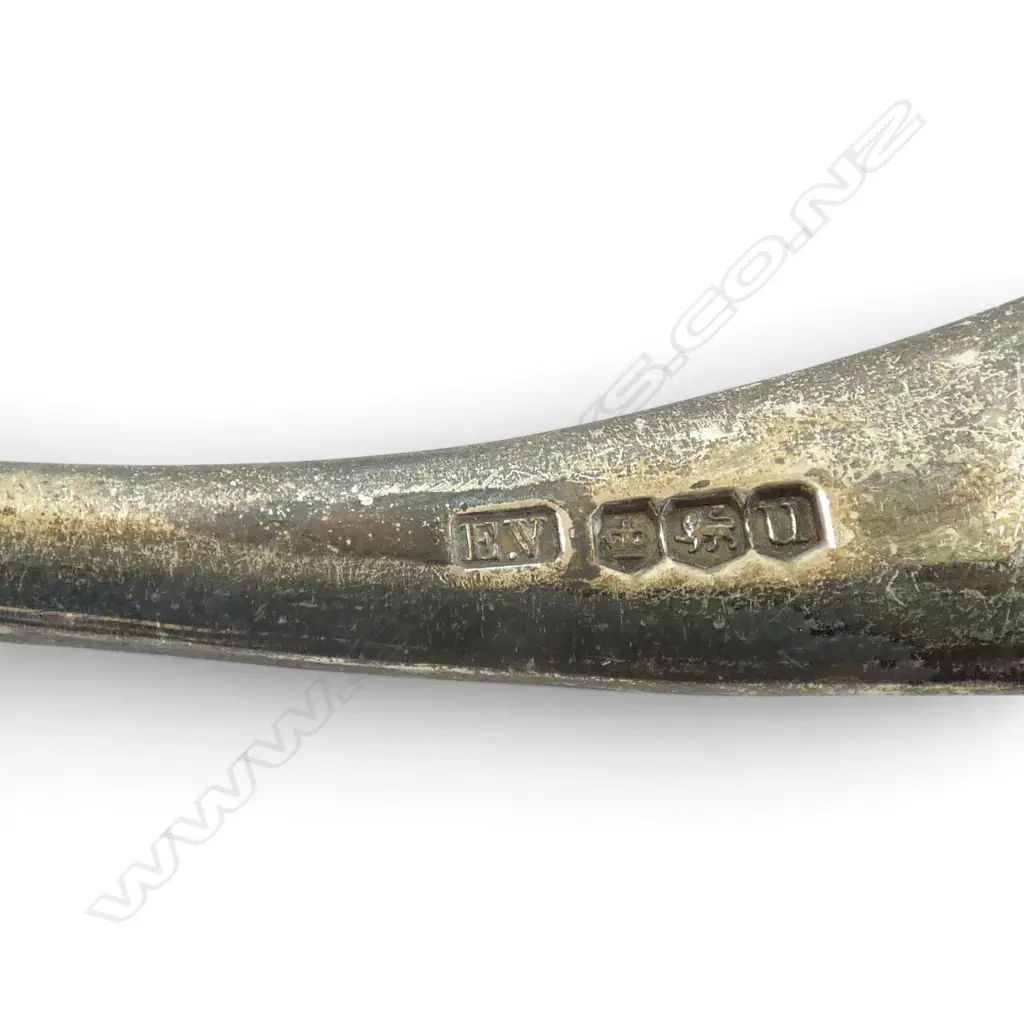 SILVER LADLE Sheffield 1937. 75gms Image 1++