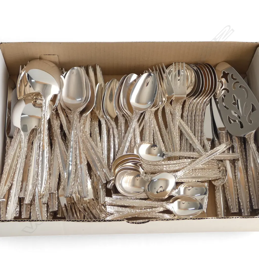 RODD SILVER PLATE CUTLERY SET Image 1++