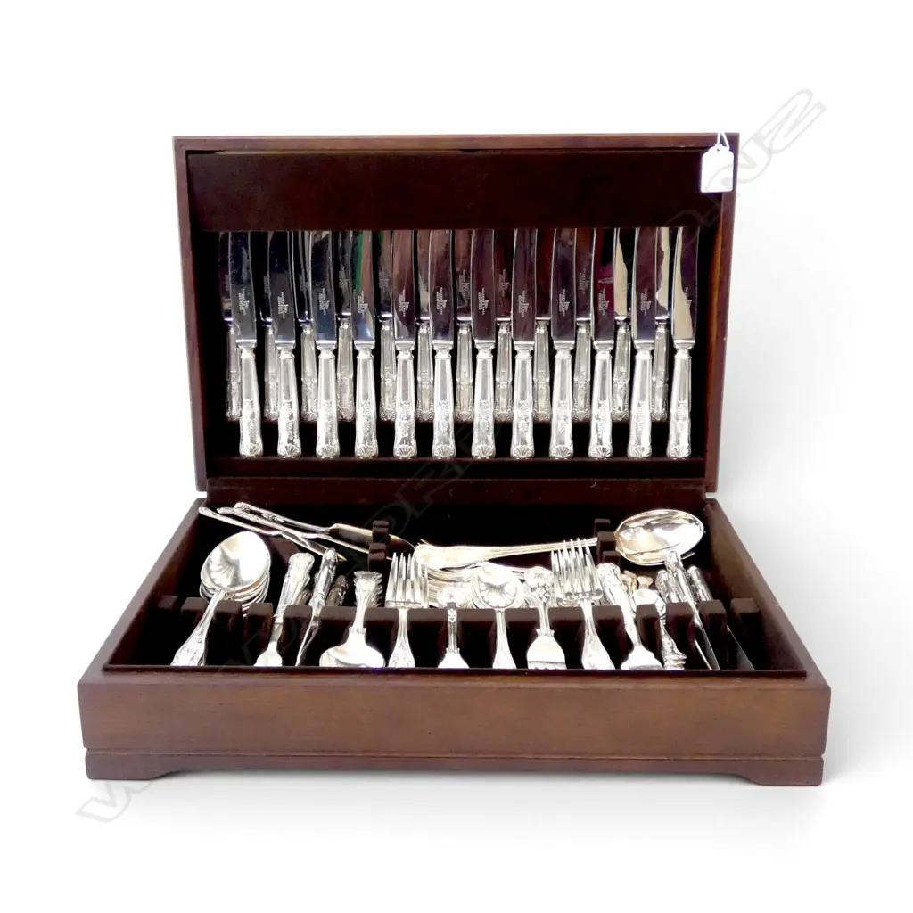 SILVER PLATE CUTLERY CANTEEN W.455mm Image 1++