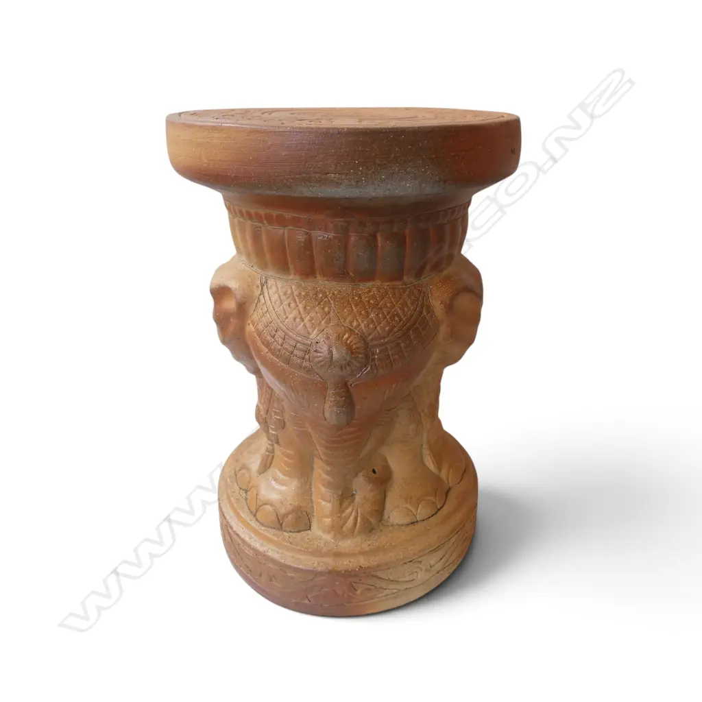 TERRACOTTA ELEPHANT STOOL H.430mm Image 1++