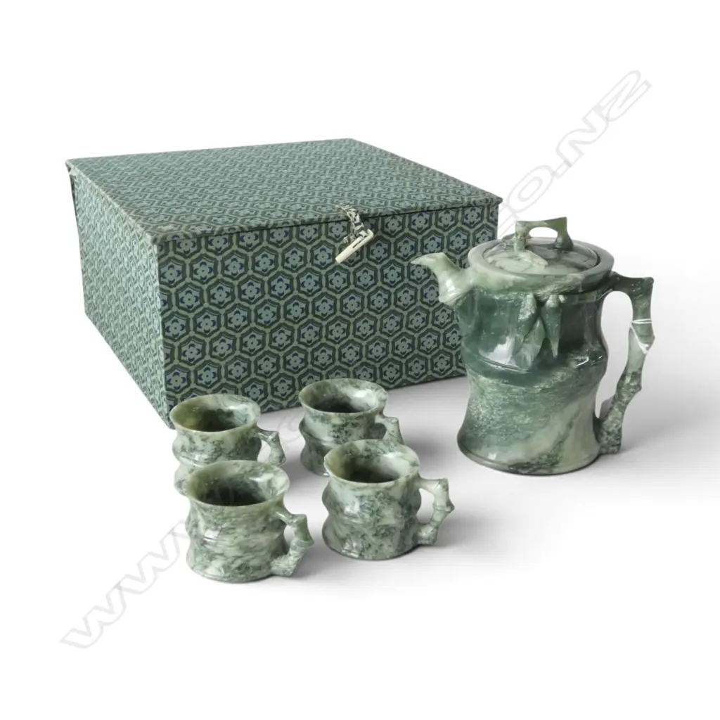 ORIENTAL CARVED NEPHRITE TEA POT & 4 SML CUPS, H.150mm Image 1++
