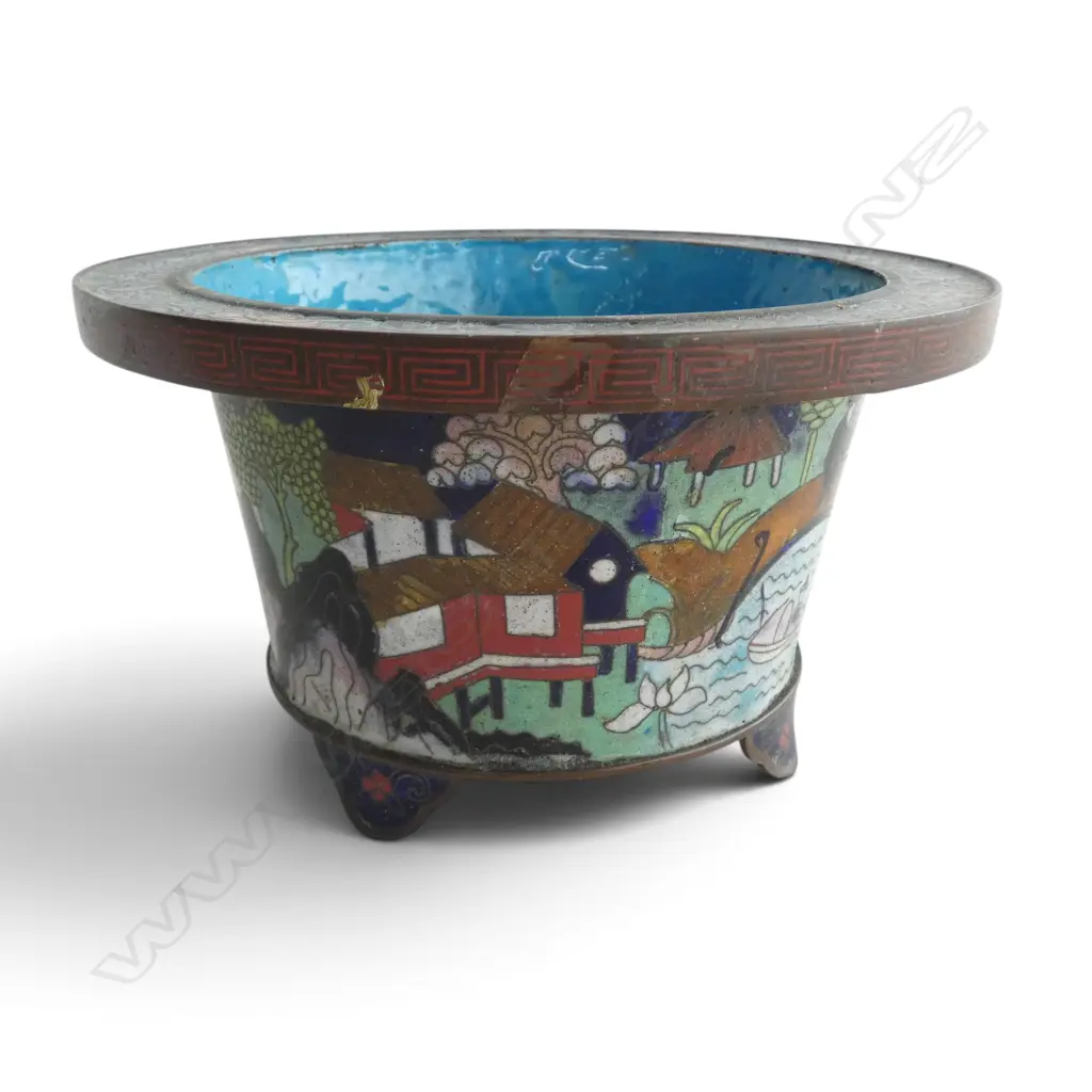 4 ORIENTAL PIECES; SILVER METAL BOWL, CLOISONNE CACHE POT, BRASS VASE, CERAMIC VASE H.190mm Image 1++