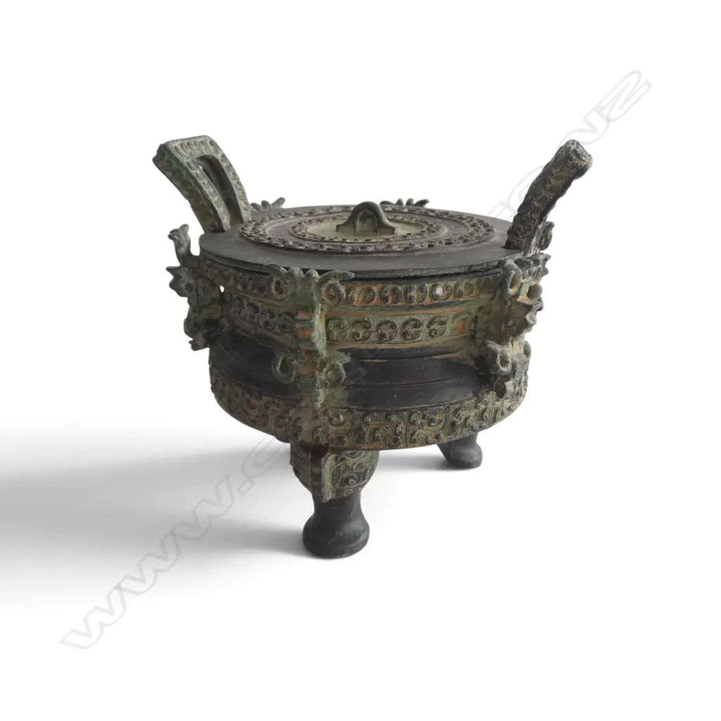 4 ORIENTAL METAL ARCHAIC STYLE PIECES; VASE H.220mm, 2 LIDDED CONTAINERS, BELL Image 1++