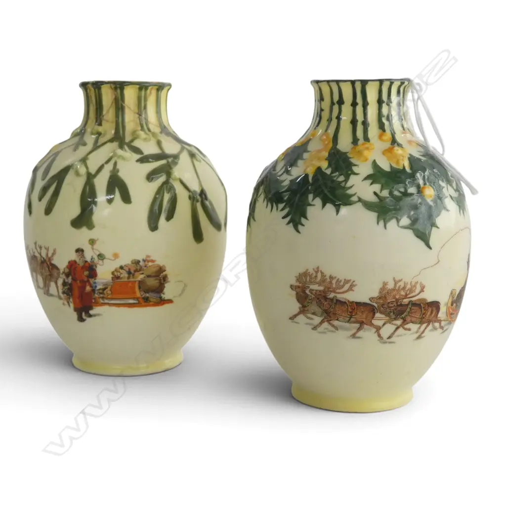 2 ROYAL DOULTON SML CHRISTMAS WARE VASES, H.120mm, 1 neck repair Image 1++