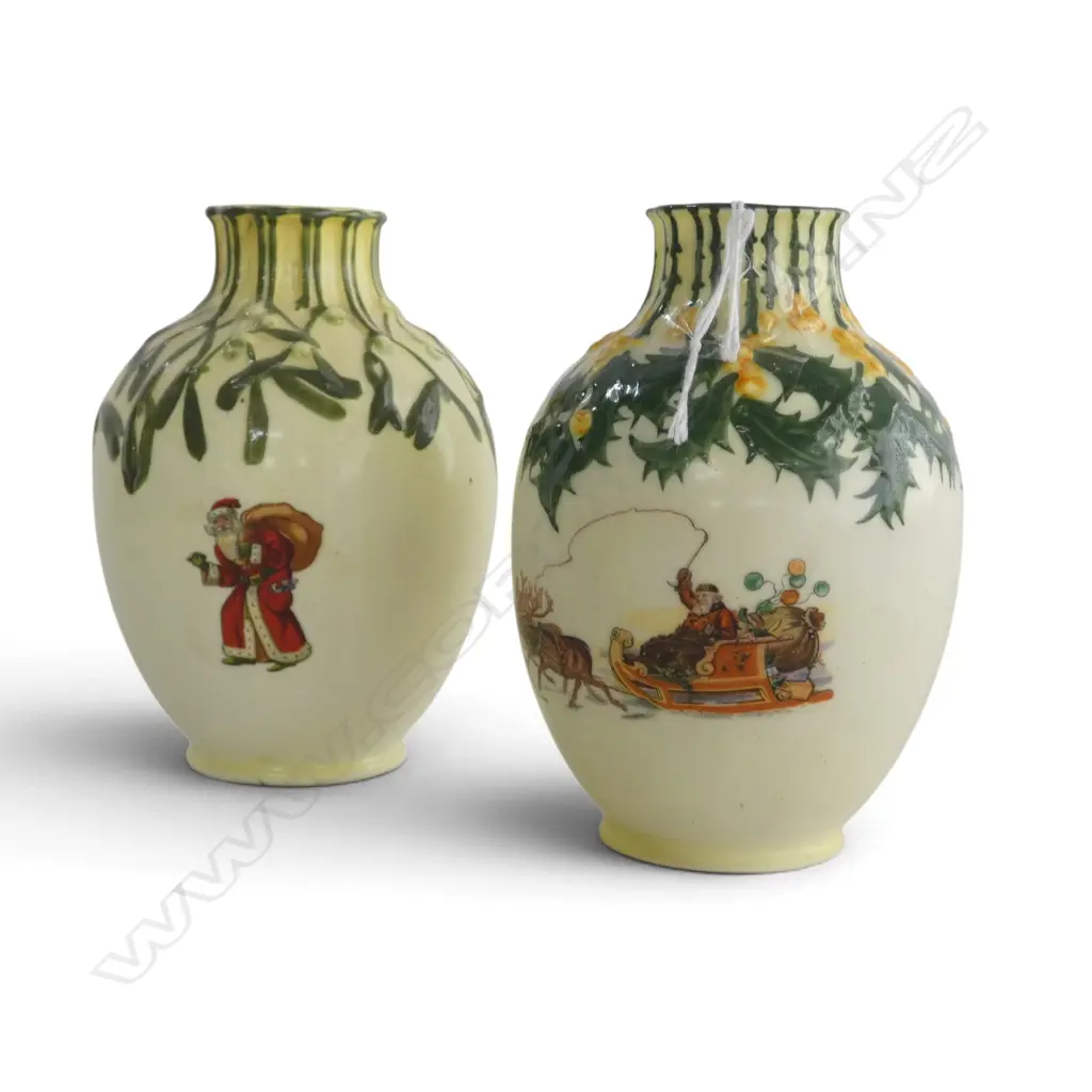 2 ROYAL DOULTON SML CHRISTMAS WARE VASES, H.120mm, 1 neck repair Image 1++