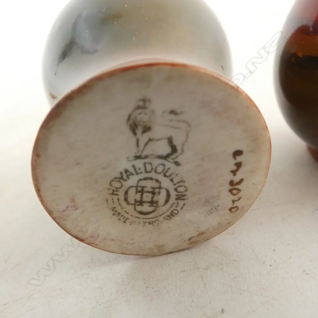 3 ROYAL DOULTON HOLBEIN WARE MINIATURES 1900-1915, H.45-55mm Image 1++