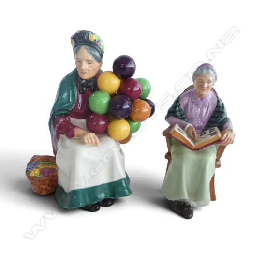 2 ROYAL DOULTON FIGURINES; THE FAMILY ALBUM & OLD BALLOON SELLER H.190mm