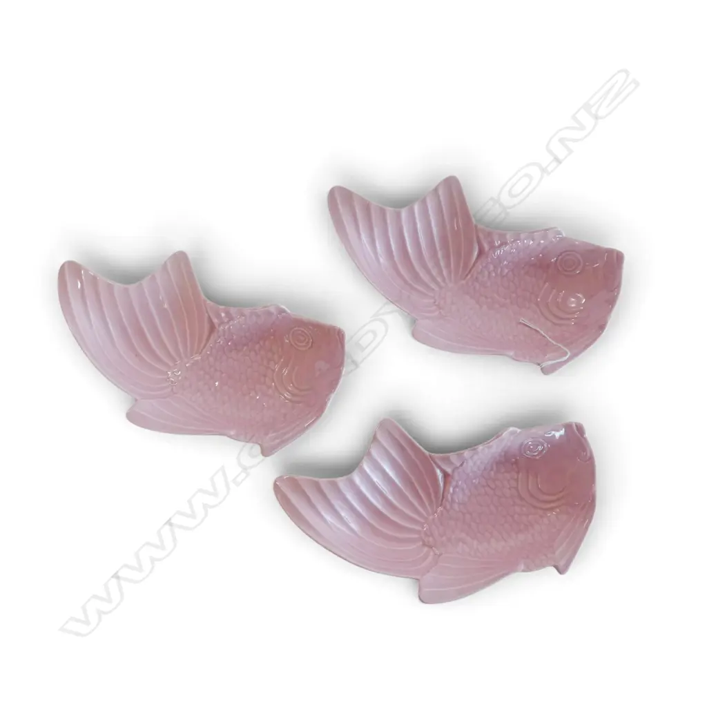 3 BELL OF CALIFORNIA FISH DISHES W.270mm Image 1++