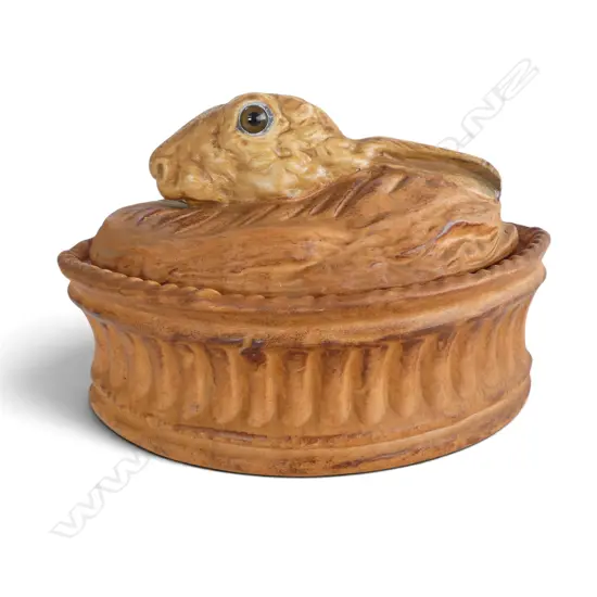 PILLIVUYT FRANCE HARE RABBIT CASSEROLE DISH W.255mm