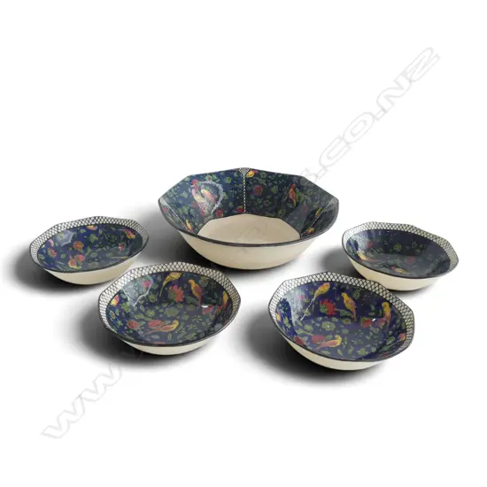 5 ROYAL DOULTON 'PERSIAN PARROTS' BOWLS Dia.260mm