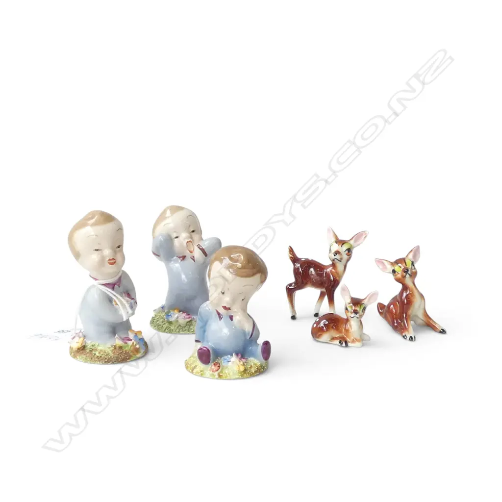 3 WADE FIGURES 'NOD' + 'WYNKEN' + 'BLYNKEN' + 3 MINI DEER. minor faults Image 1++