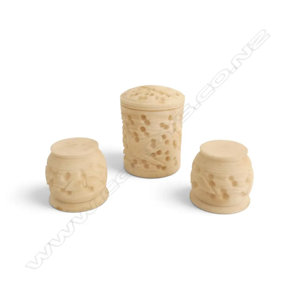 VICTORIAN FINELY CARVED BONE 2 THREAD HOLDERS & 1 THIMBLE CONTAINER, H.20mm H.30mm Image 1++
