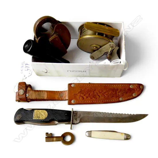 SOLINGEN KNIFE L.245mm, FISHING REEL, PADLOCK, WHISTLE, 2 POCKET KNIVES, SCREW DRIVER SET