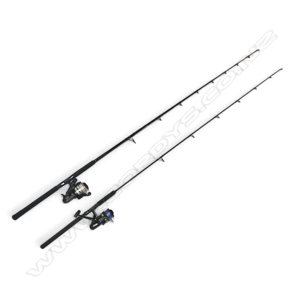 2 RODDS & REELS SHUMANO BAIT RUNNER & DAIWA AG7000X Image 1++