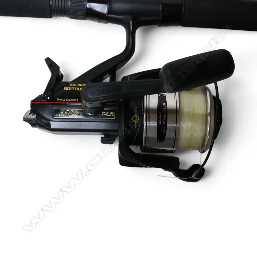2 RODDS & REELS SHUMANO BAIT RUNNER & DAIWA AG7000X Image 1++