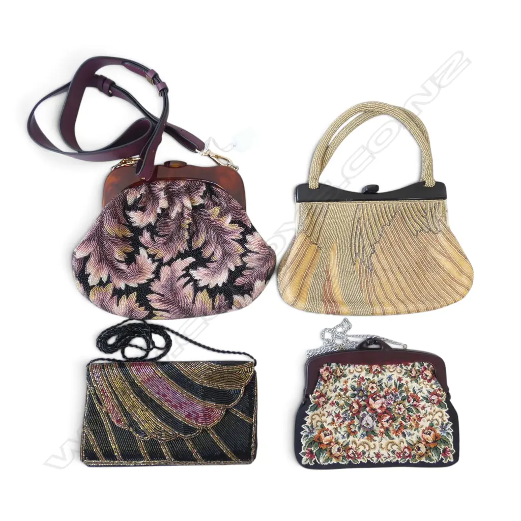 4 BAGS, 2 BEADED W.250mm Image 1++