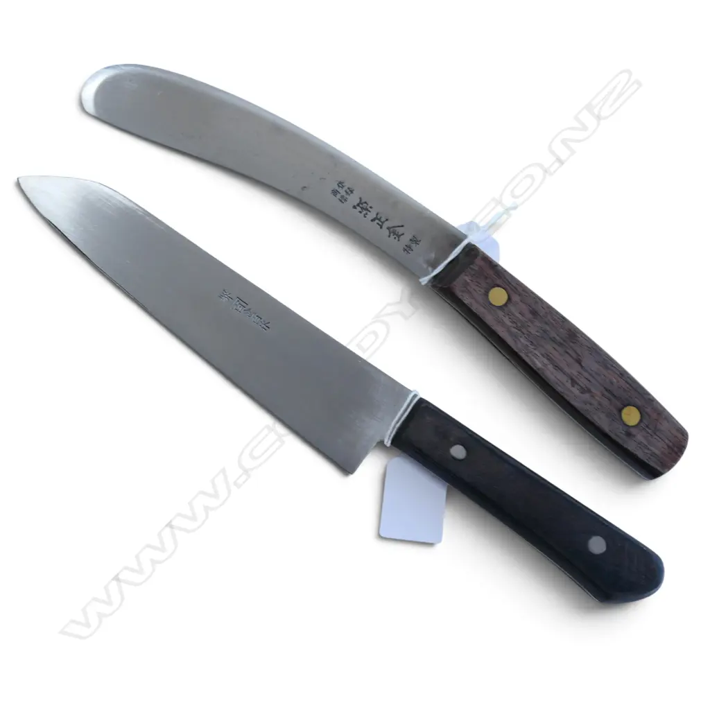 2 JAPANESE STAINLESS STEEL CHEF'S KNIVES both signed to blade Image 1++