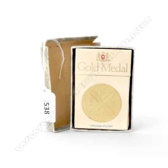 VINTAGE NZ GOLD MEDAL VIRGINIA FILTER CIGARETTE PACKET original contents, supports Commonwealth Games, W.58mm L.85mm