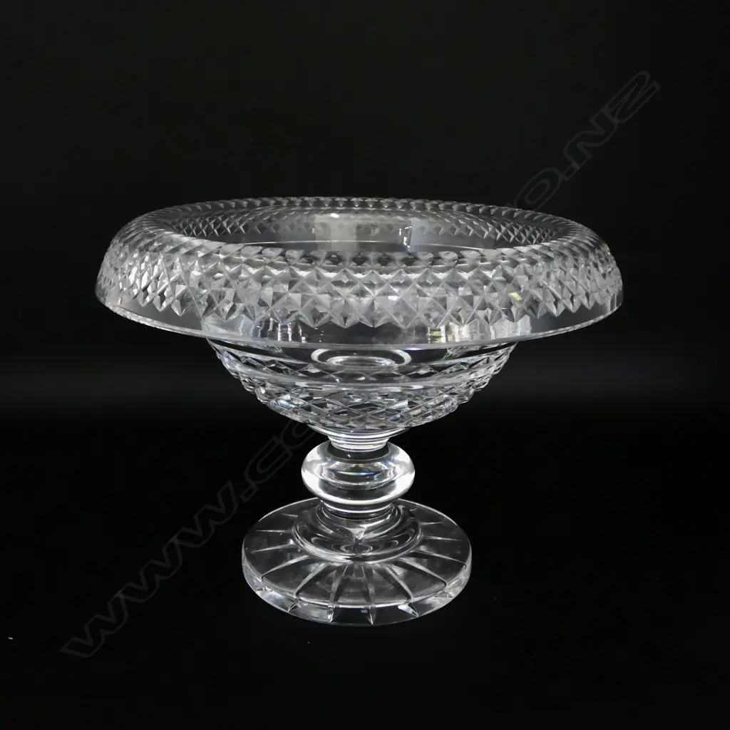 WATERFORD CRYSTAL BOWL ON KNOPPED STEM H.200mm, 270mm dia Image 1++