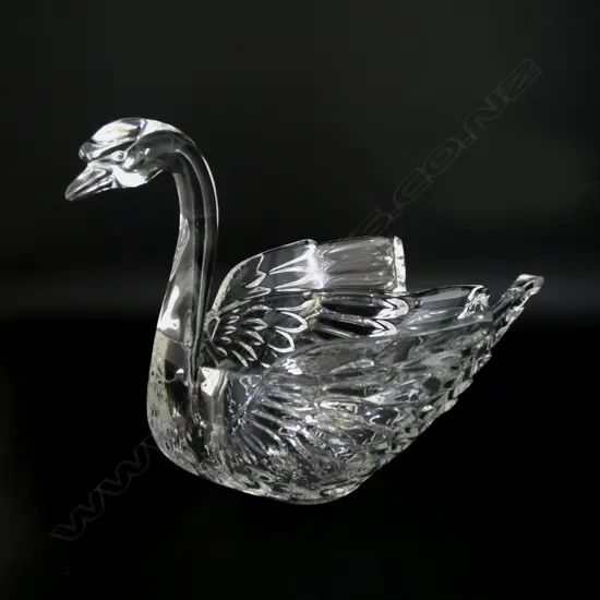 CRYSTAL SWAN CANDY BOWL L215MM H170MM